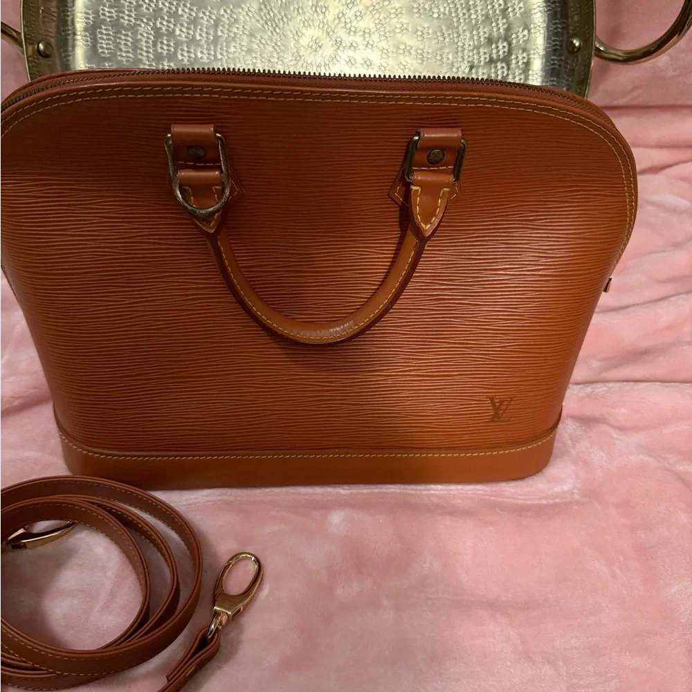 Louis Vuitton Brown Leather Women's Bag - Picture 4 of 8